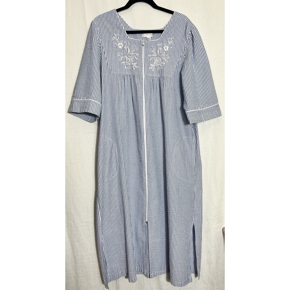 Miss Elaine Seersucker Full Zip Night Gown House Coat‎ Blue White Embroidered